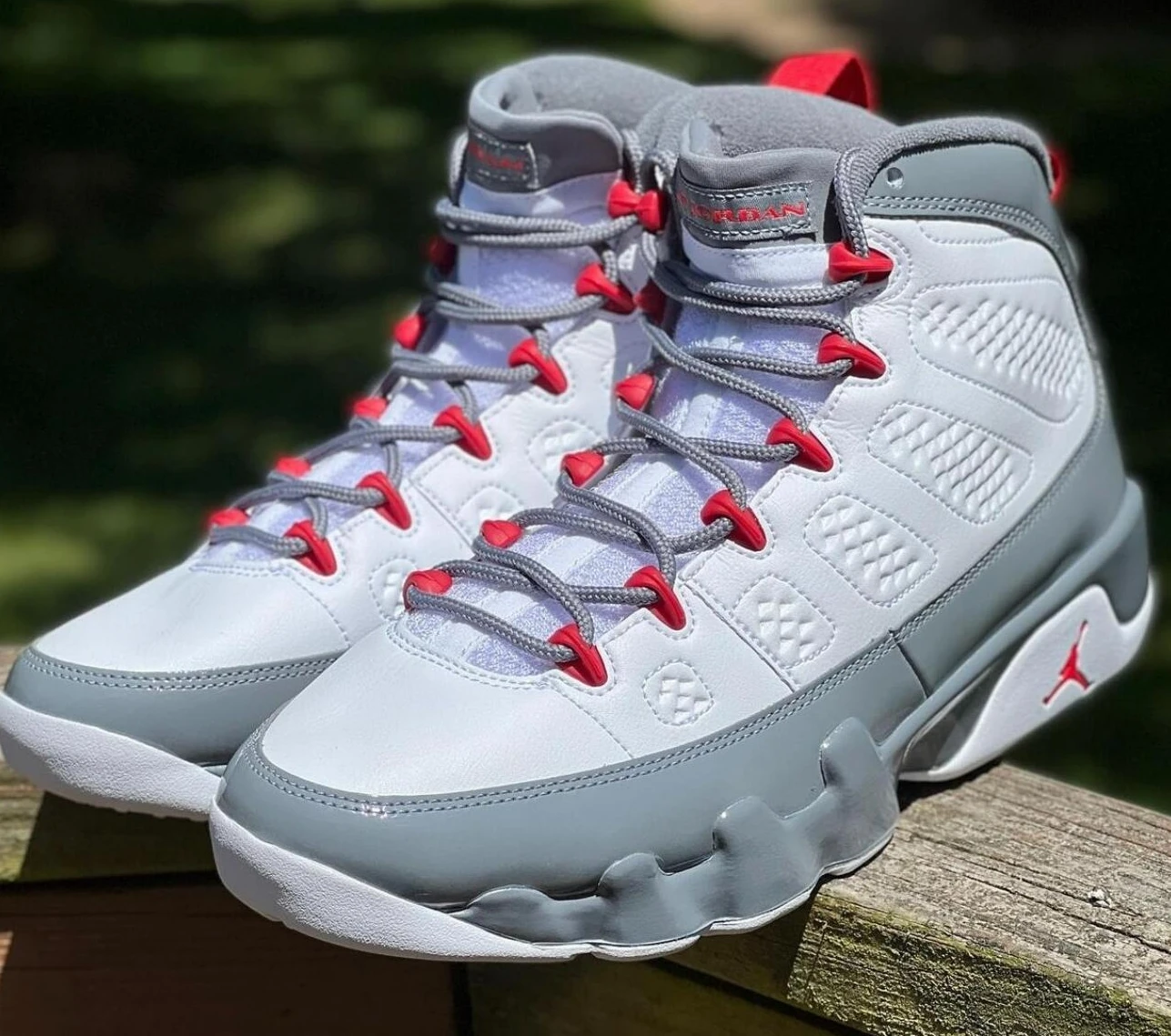 Air Jordan 9 Retro Fire Red