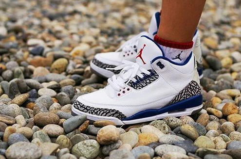 Air Jordan III (3) Retro OG True Blue