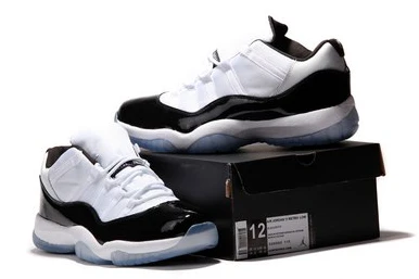 Air Jordan Retro 11 (XI) Low White Black Dark