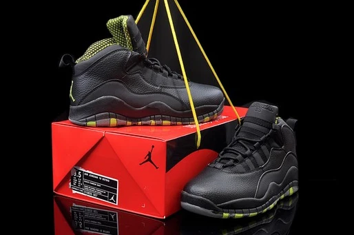 Air Jordan X (10) Retro Black Yellow