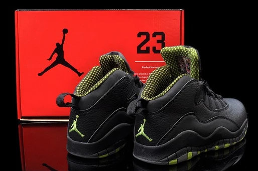 Air Jordan X (10) Retro Black Yellow