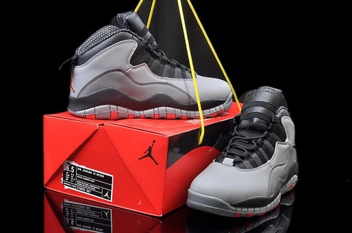 Air Jordan X (10) Retro Grey