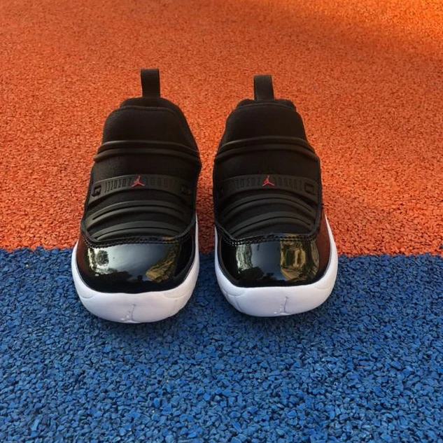 Air Jordan XI (11) Kids-18