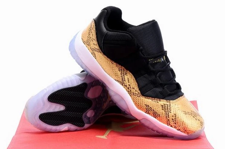 Air Jordan XI (11) Retro-116