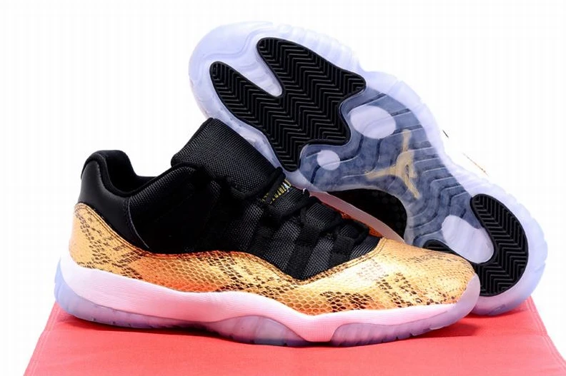 Air Jordan XI (11) Retro-116