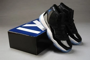 Air Jordan XI (11) Retro-40