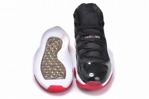 Air Jordan XI (11) Retro Black White