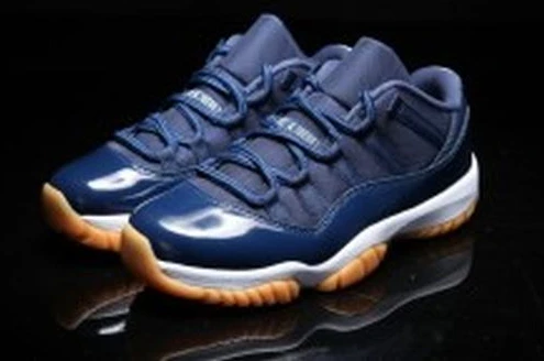Air Jordan XI (11) Retro Low “Navy Gum”-2