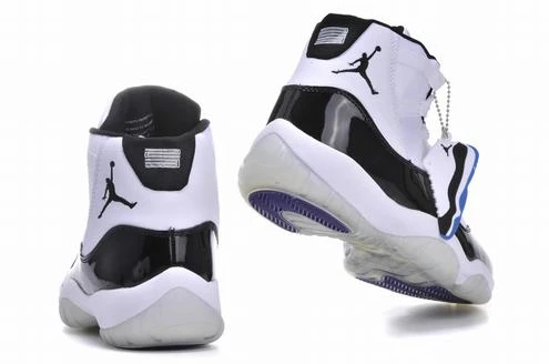 Air Jordan XI (11) Retro White Black