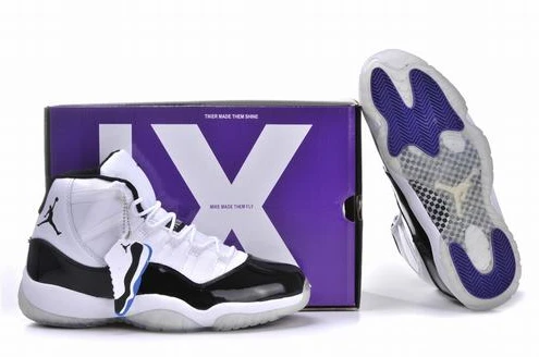 Air Jordan XI (11) Retro White Black