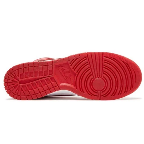 Dunk High Championship Red