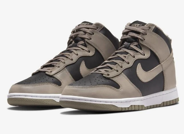 Replica Sneakers Dunk High Moon Fossil