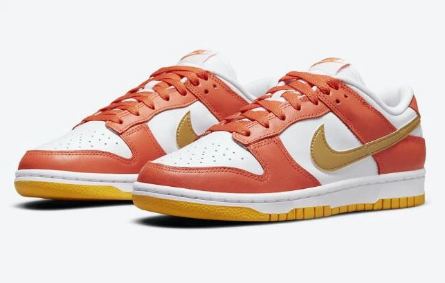 Dunk Low WMNS University Gold