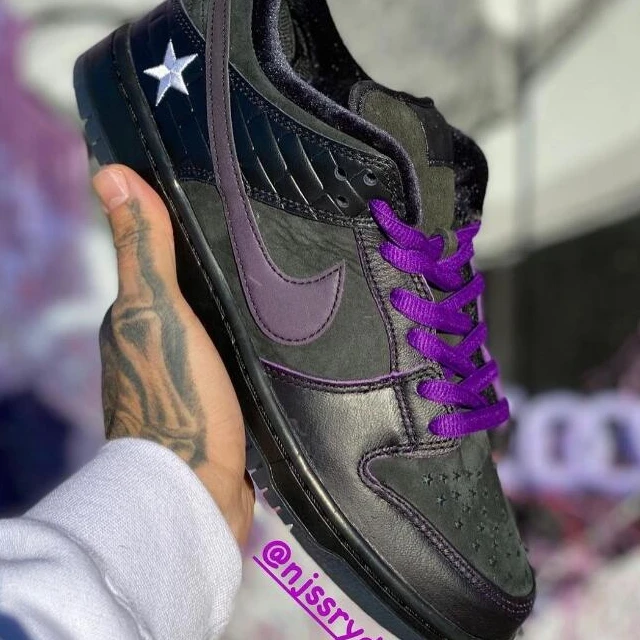 Familia x Nike SB Dunk Low First Avenue