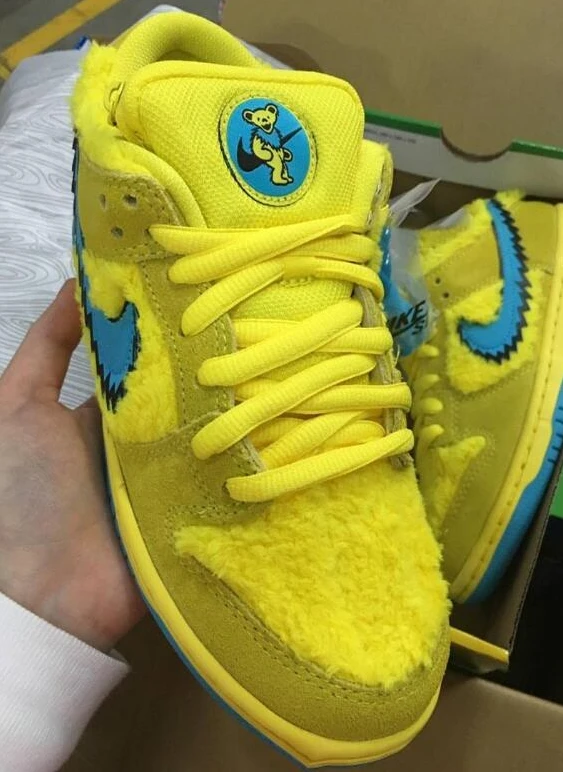 Grateful Dead x Nike SB Dunk Low Yellow Bear