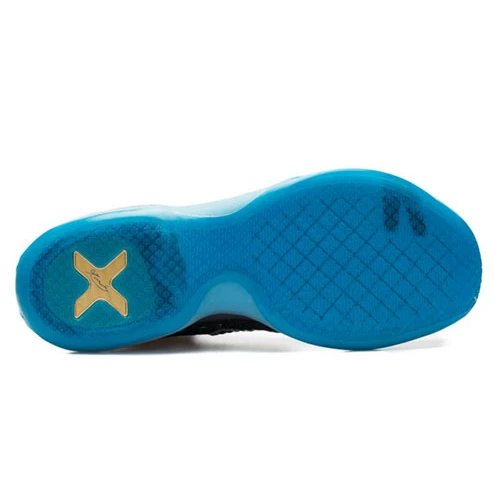 Kobe 10 Elite Commander