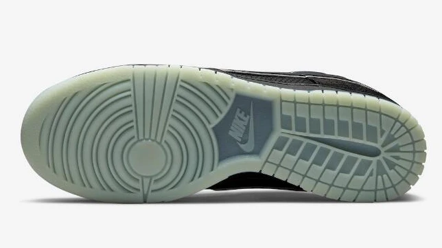 LPL x Nike Dunk Low