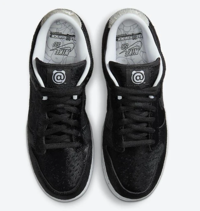 MEDICOM TOY x Nike SB Dunk Low Elite BE@RBRICK