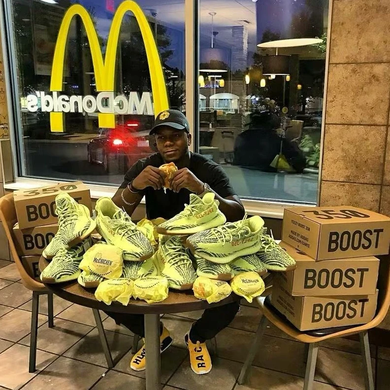 Men Yeezy Boost 350 V2