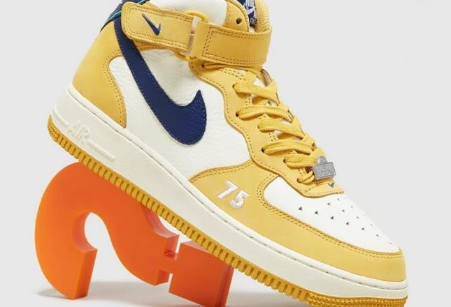 Nike Air Force 1 Mid 1975 Pollen
