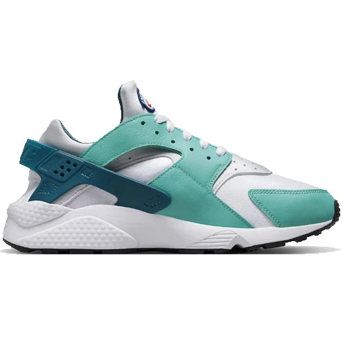 Nike Air Huarache Athletic Club