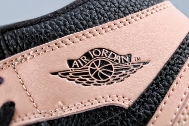 Nike Air Jordan 1 High Black Pink-01