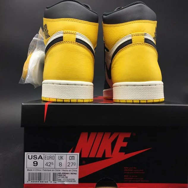 Nike Air Jordan 1 Retro Yellow Toe Black White-1