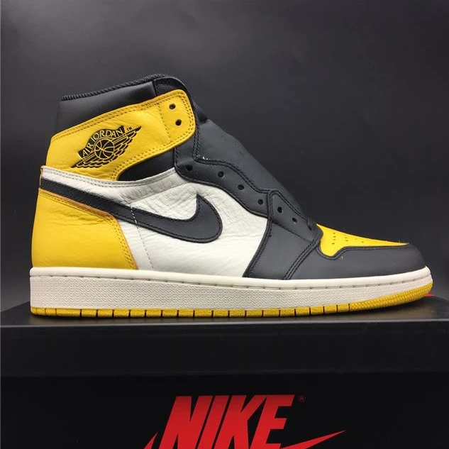 Nike Air Jordan 1 Retro Yellow Toe Black White-1