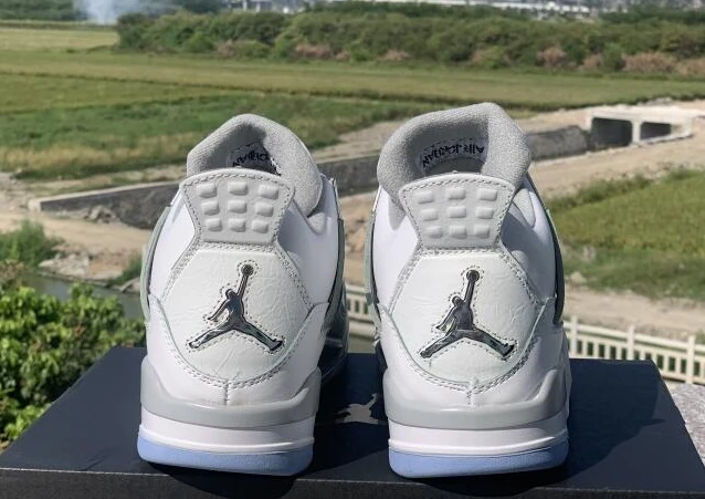 Nike Air Jordan 4 New-1