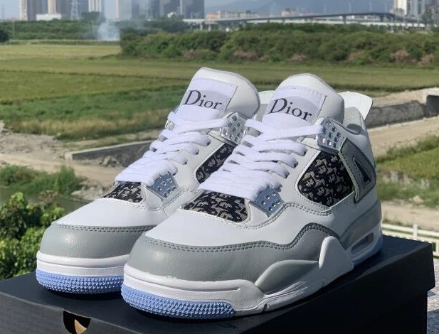 Nike Air Jordan 4 New-1