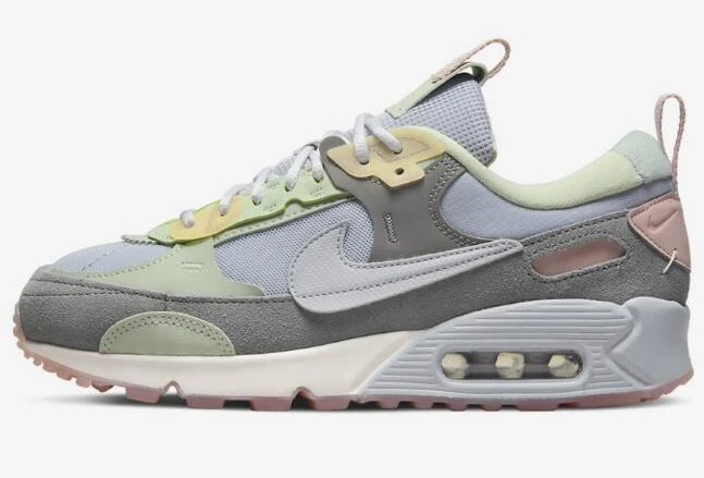 Nike Air Max 90 Futura