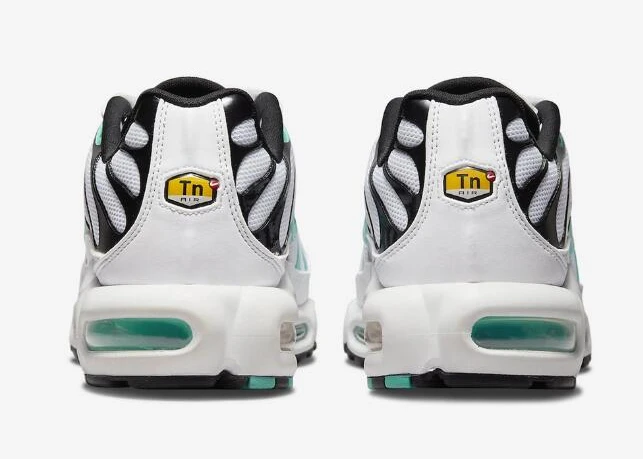 Nike Air Max Plus Hyper Jade
