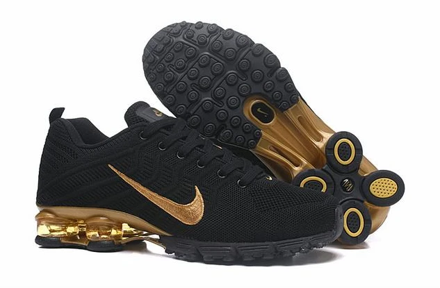 Nike Air Max Shox-18