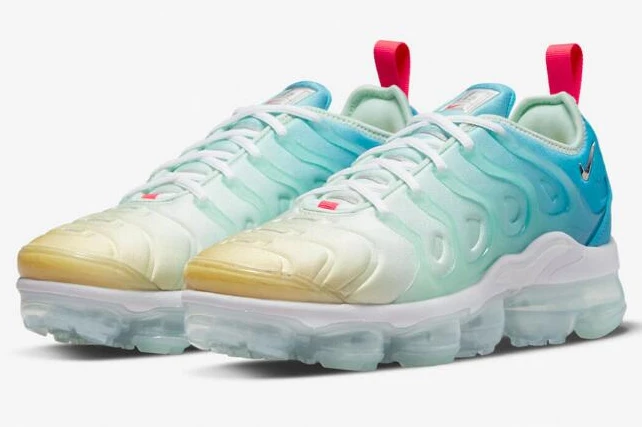Nike Air VaporMax Plus Since 1972