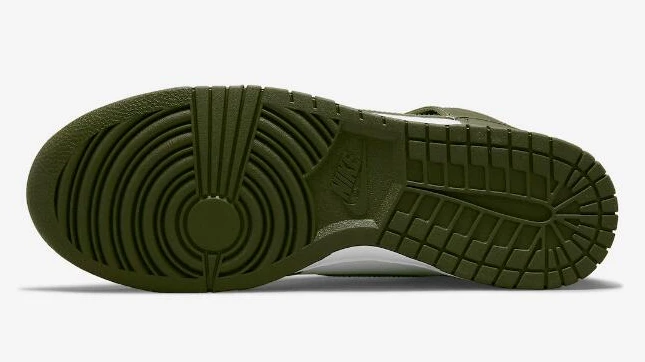 Nike Dunk High Cargo Khaki