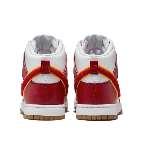 Nike Dunk High Chenille Swoosh
