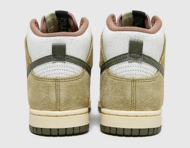 Nike Dunk High Re-Raw