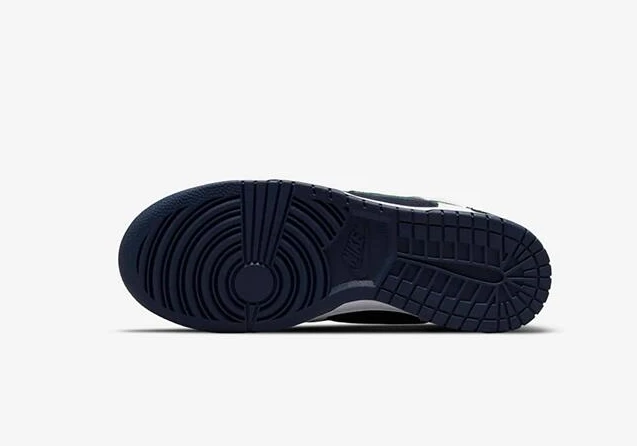Nike Dunk High Sports Specialties