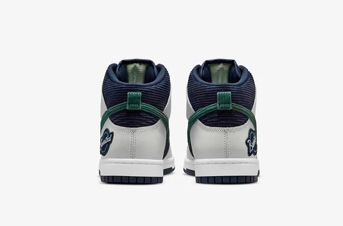 Nike Dunk High Sports Specialties