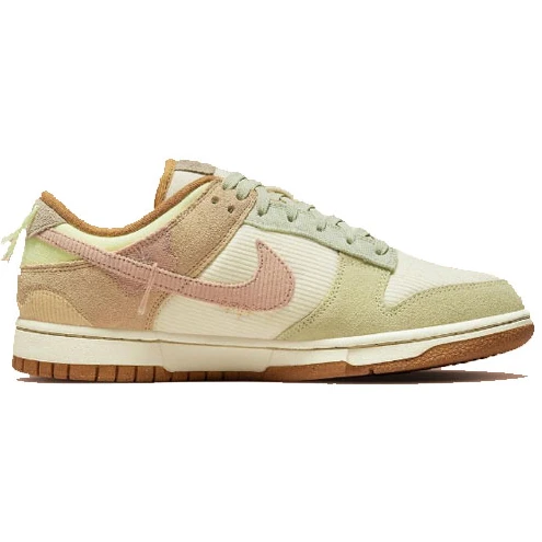 Nike Dunk Low Corduroy