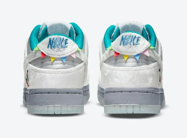 Nike Dunk Low Ice
