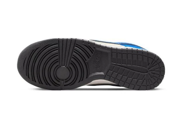 Nike Dunk Low Jackie Robinson