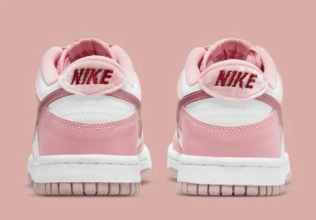 Nike Dunk Low Pink Velvet