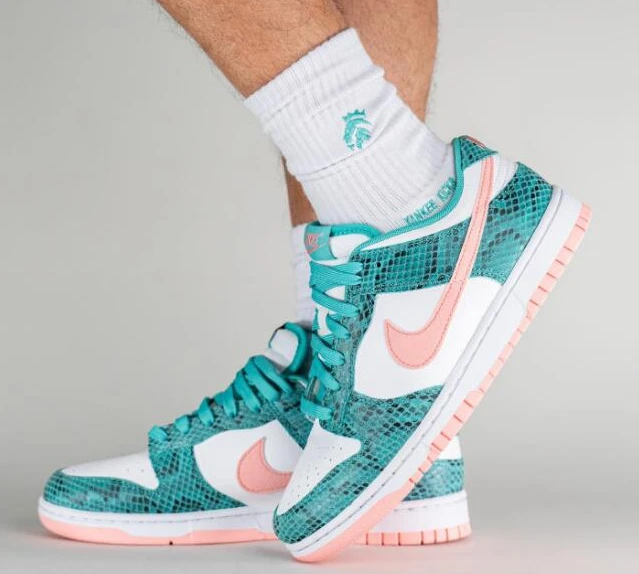 Nike Dunk Low Snake Skin