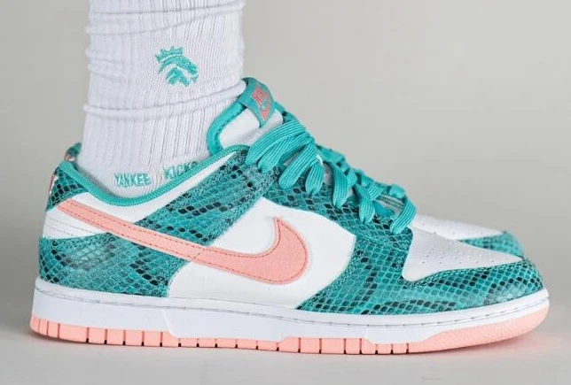 Nike Dunk Low Snake Skin