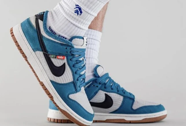Nike Dunk Low Toasty