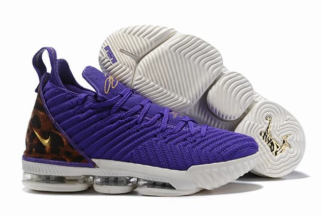 Nike LeBron 16-15