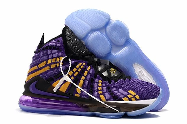 Nike LeBron 17-4