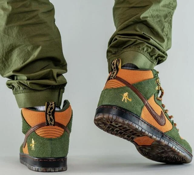 Nike SB Dunk High Workboot
