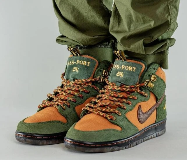 Nike SB Dunk High Workboot
